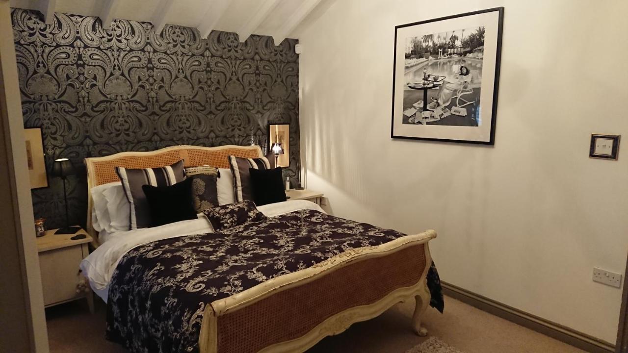 Teardrop Cottage Knaresborough Room photo